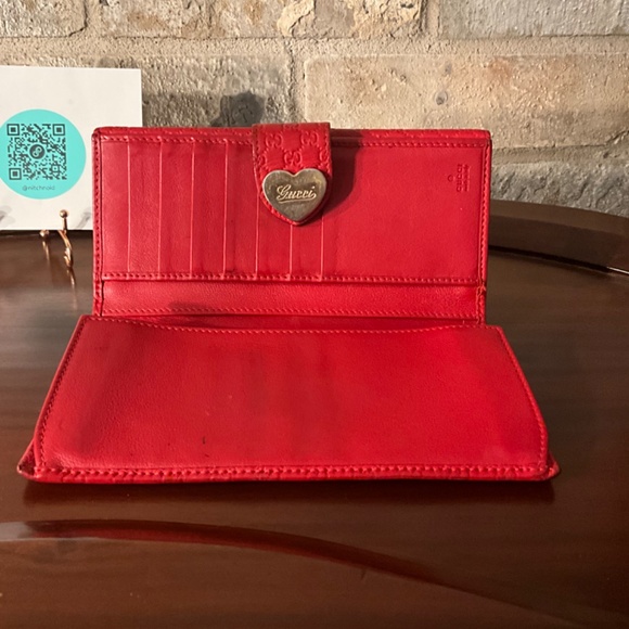 AUTHENTIC GUCCI RED LEATHER CONTINENTAL WALLET - Picture 14 of 15